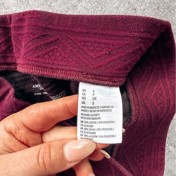 American Eagle High Rise Textured Legging Red Size Small - Picture 6 of 7